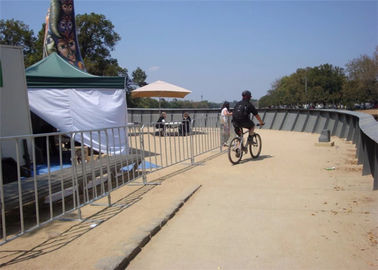 360 Degree Full Welded Metal Tube Crowd Control Barrier For Trafiice Road Safety