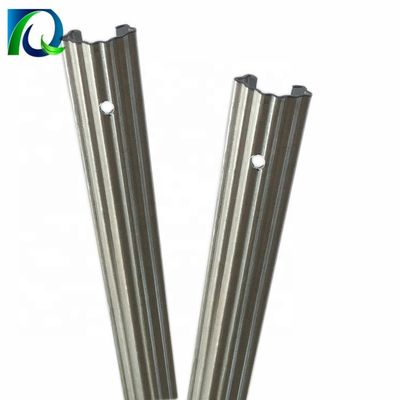 C Typ Metalowe słupki winorośli 1,5 mm 1,8-3,5 m wysokości